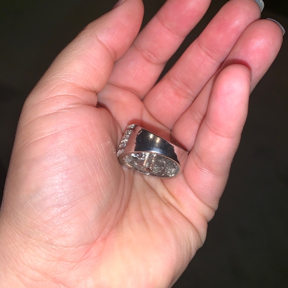 18K White Gold Plated Cubic Zirconia Ring Bling! - Picture 4 of 7